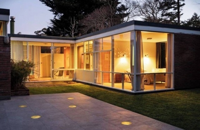 Mid Century Icon