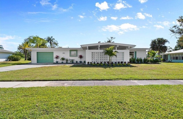 Mid-Century Modern Gem with Stunning Pool in PSL