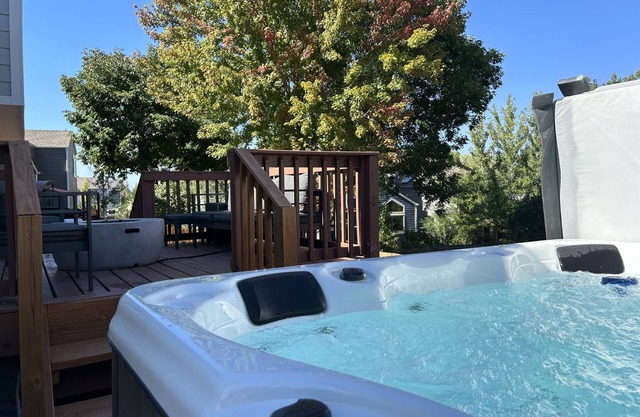 Mid-Mod Oasis: Unwind with Hot Tub and Fire Pit