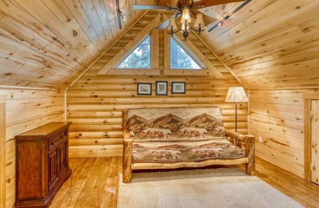 This house is a 3 bedroom(s), 3 bathrooms, located in Pagosa Springs, CO.