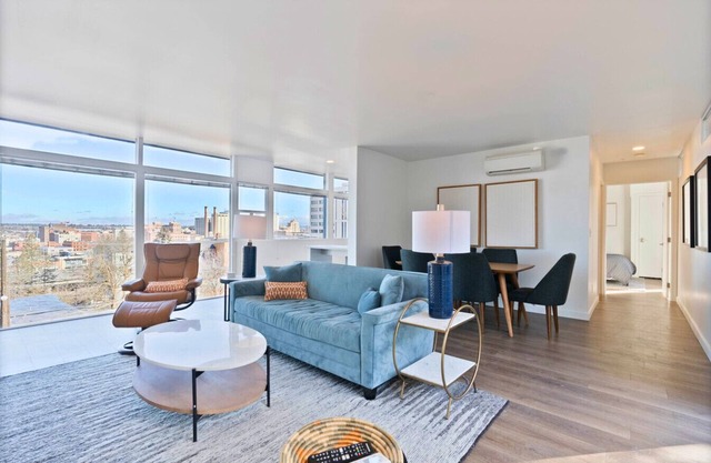 Midcentury Gem w/ Free Parking & Stunning DT Views