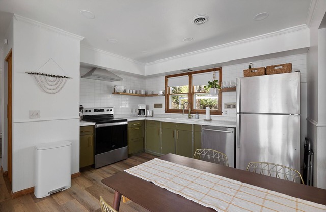 Midcentury Modern Meets Boho 3 Bedroom/ 1 Bath in the middle of Rapid City.