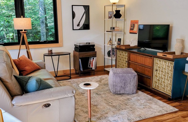 Midcoast Forest Getaway