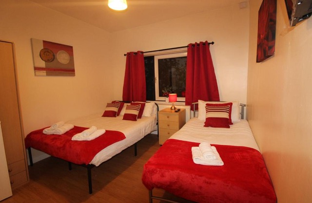 Middlecroft House Staveley by Smart Corporate Stays