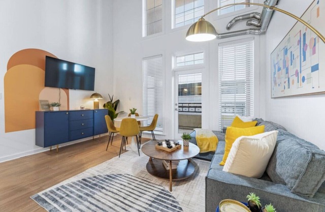 Midtown Loft + WiFi + Hartsfield-Jackson Airport