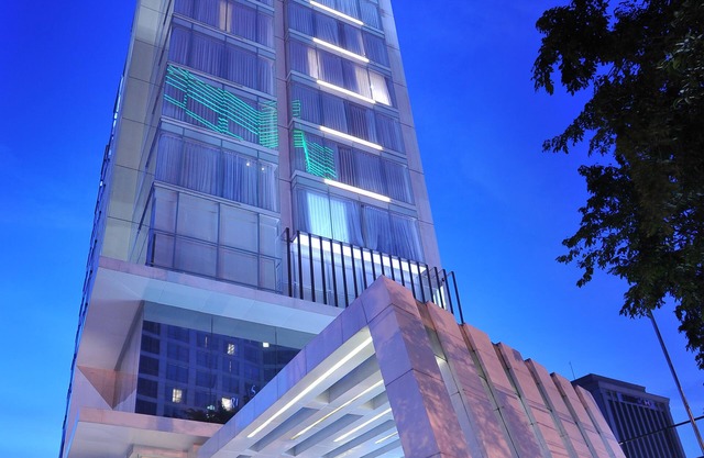 Midtown Hotel