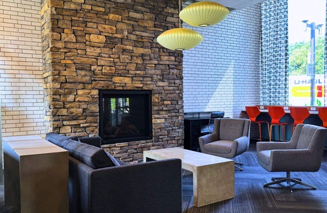 Midtown Hotel