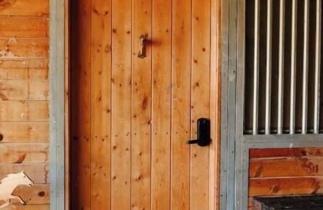 Midway Farm Barn - old horse ranch and farm oasis
