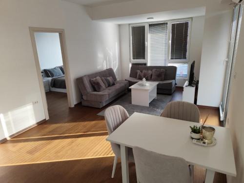 Miha apartment