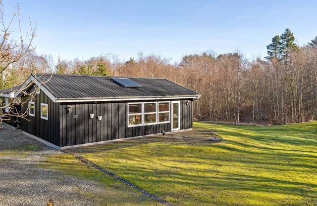 "Mikko" - 2.2km from the sea by Interhome