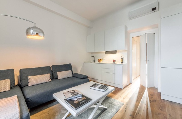 Milano NoLo - Modern two-room apartment with a/c and balcony