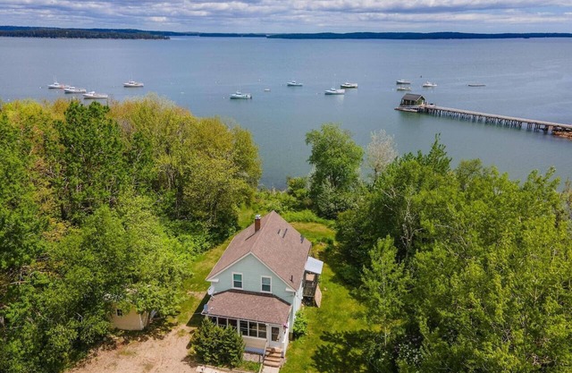 Milbridge Harbor View House