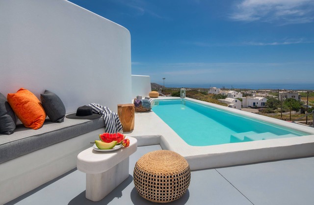 Milestone Villas