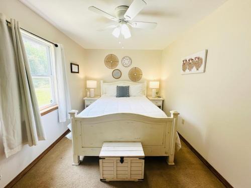 Milk Hand House. Peaceful 1 bedroom cabin