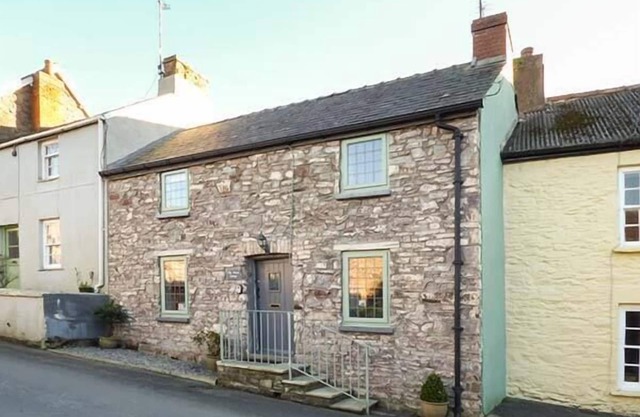 Casa de madera de leche, LAUGHARNE