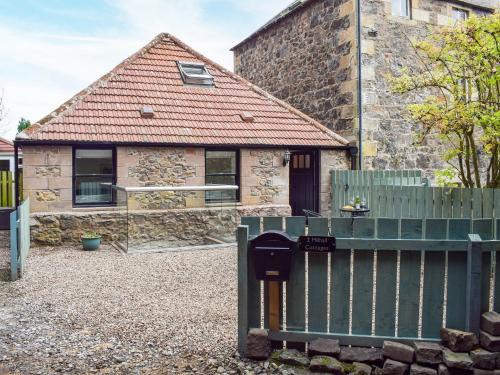 Mill Hall Cottages