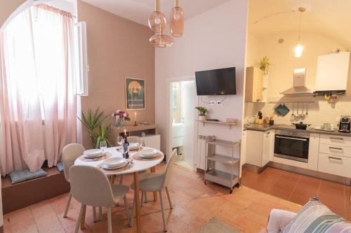 Millennial walls elegant relax in Perugia center