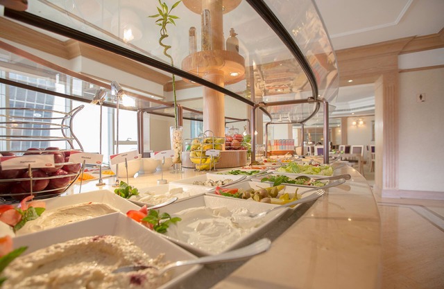 Millennium Plaza Downtown Hotel