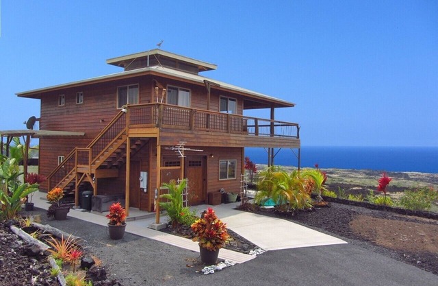 Milolii Whale House con espectacular vista al mar!