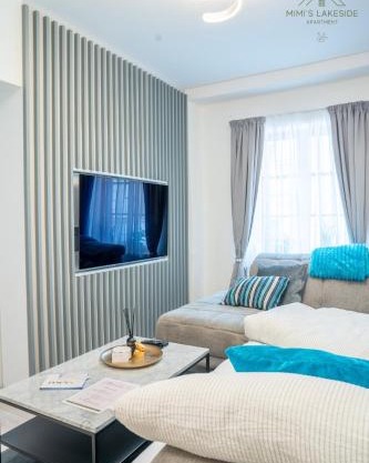 MIMIs Lakeside Apartment - NEWLY RENOVATED