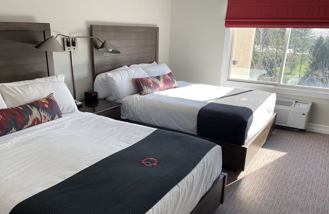 Minerals Spa and Resort Room