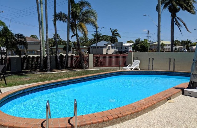 Miners Lodge Motor Inn
