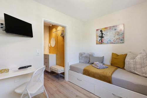 Mini Apartment