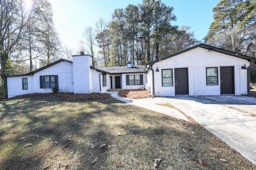 Mini Studio Apartment 15 mins from downtown