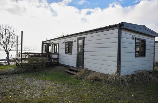Mini vacation home Eiderufer 3 - your natural retreat on the Eider