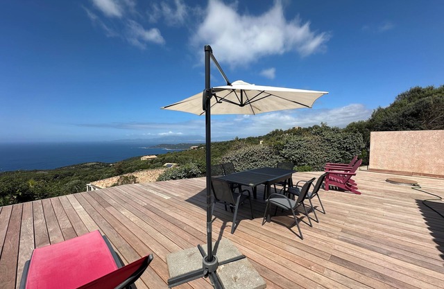 ☀️ Mini-villa 4 pers. con jardín frente al mar en Acqua Doria