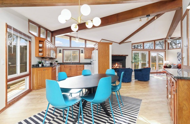 Minnesota Magic - Escape to a Riverside Retreat