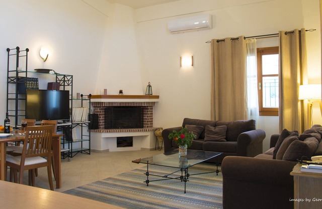 ¡Casita '' Minos '' con vistas al palacio minoico de Knossos!