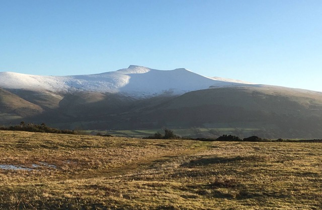 A minutos de Pen y fan y Storey Arms, Brecon Beacons, bañera de hidromasaje, baño de vapor.