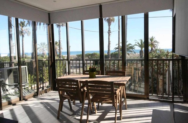 Minva apartamento junto al mar
