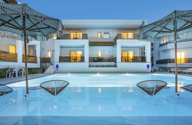 Mirablue Luxury Residences