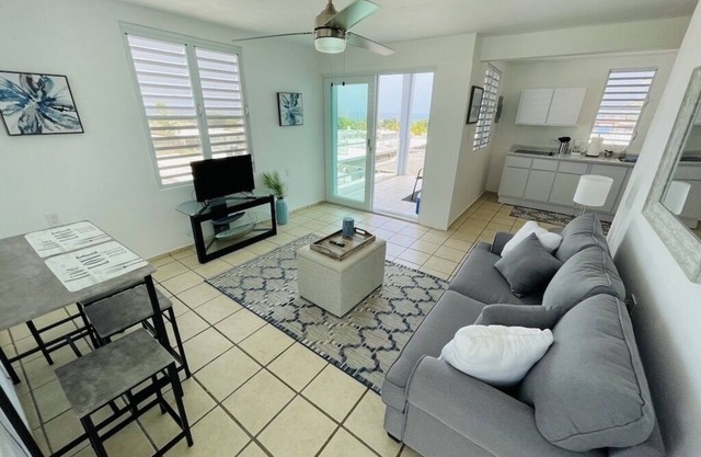 Miradas Del Mar Cozy apartment with ocean view, 5 minutes to beaches