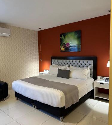 Mirago Hotel