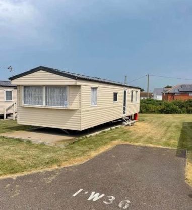 Miranda and Pauls Caravan