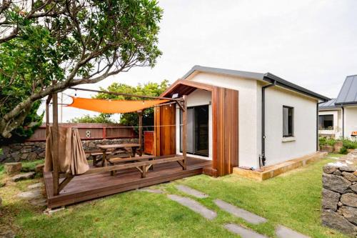 Miru House