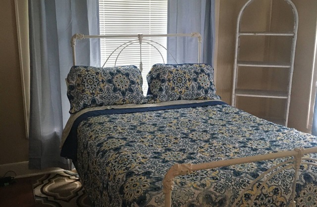 Miss Anthony’s Cottage