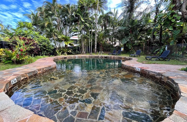 Mission Beach Lodge