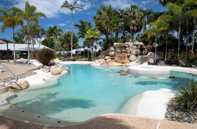 Mission Beach Resort