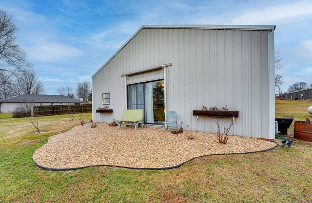 Inviting Nixa Apartment ~ 10 Mi to Springfield