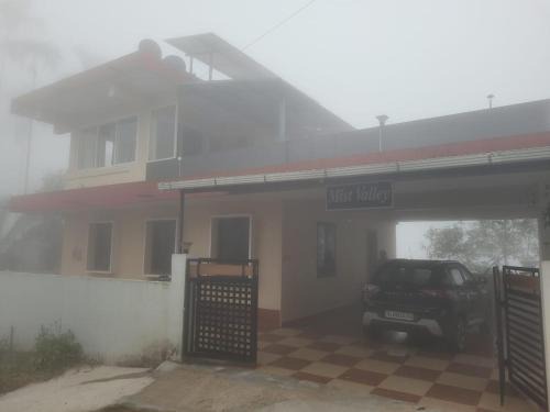 Mist Valley-Valathoor