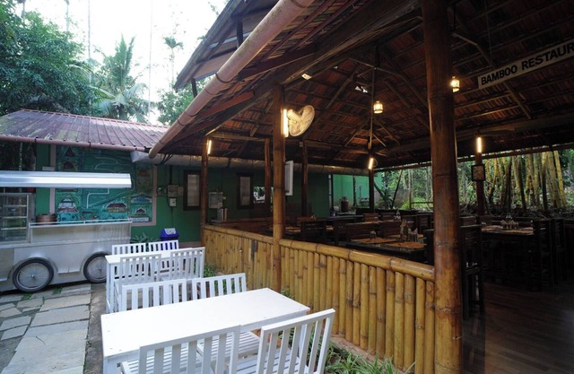 MISTY MORNING RESORT