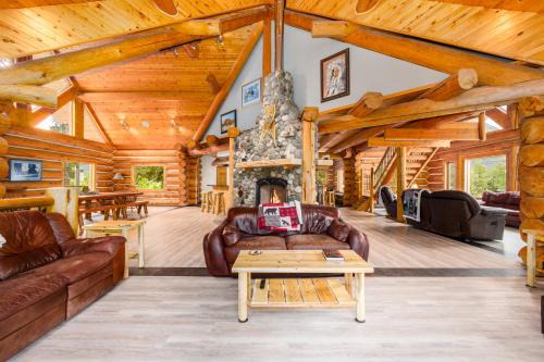 Misty Pines Lodge