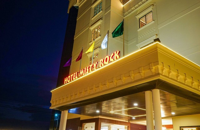 Misty Rock Hotel