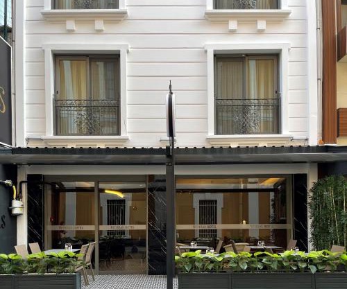 Mithras Hotel