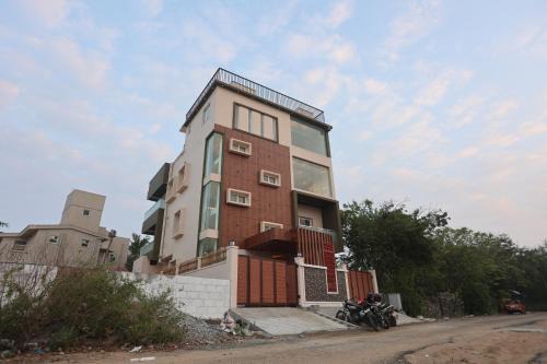 MM Beach House & Party Hall