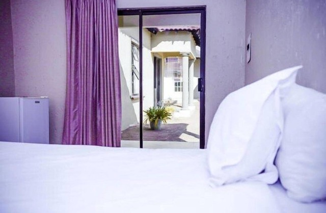 Mmakosha Lodge